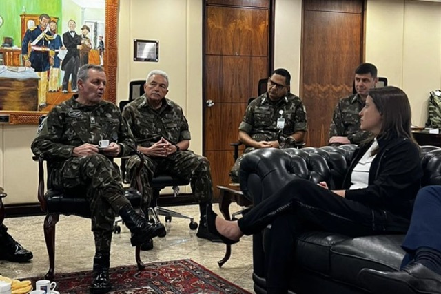 Raquel monta Grupo de Trabalho para debater implantação da Escola de Sargentos