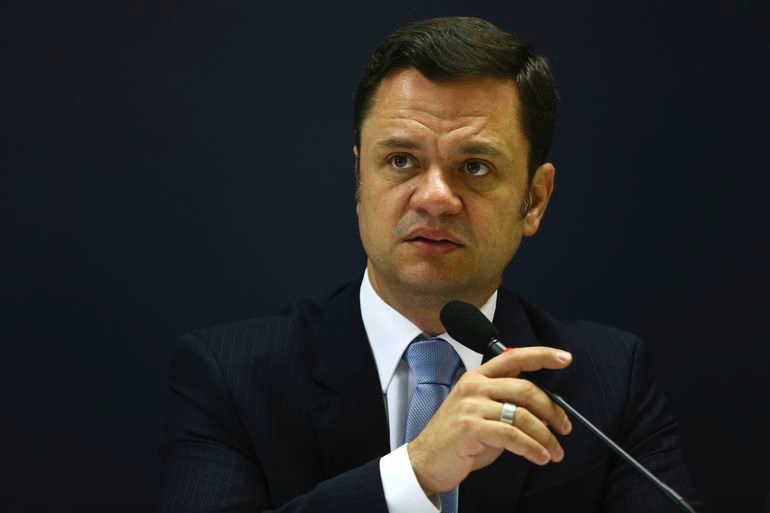 Moraes manda soltar Anderson Torres