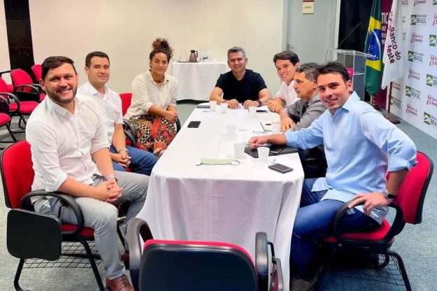 Federação PT-PCdoB-PV dá voto de confiança a Raquel Lyra