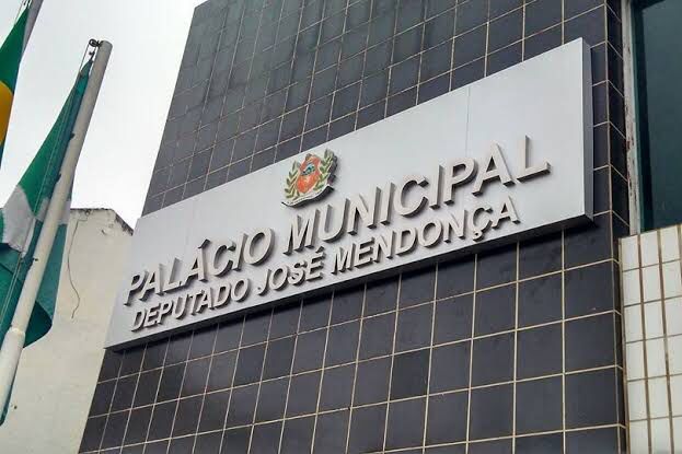 Prefeitura de Belo Jardim anuncia concurso com salários de R$ 1.500