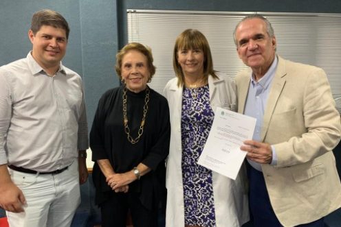 Dueire formaliza ajuda ao Instituto do Fígado e Transplantes de PE