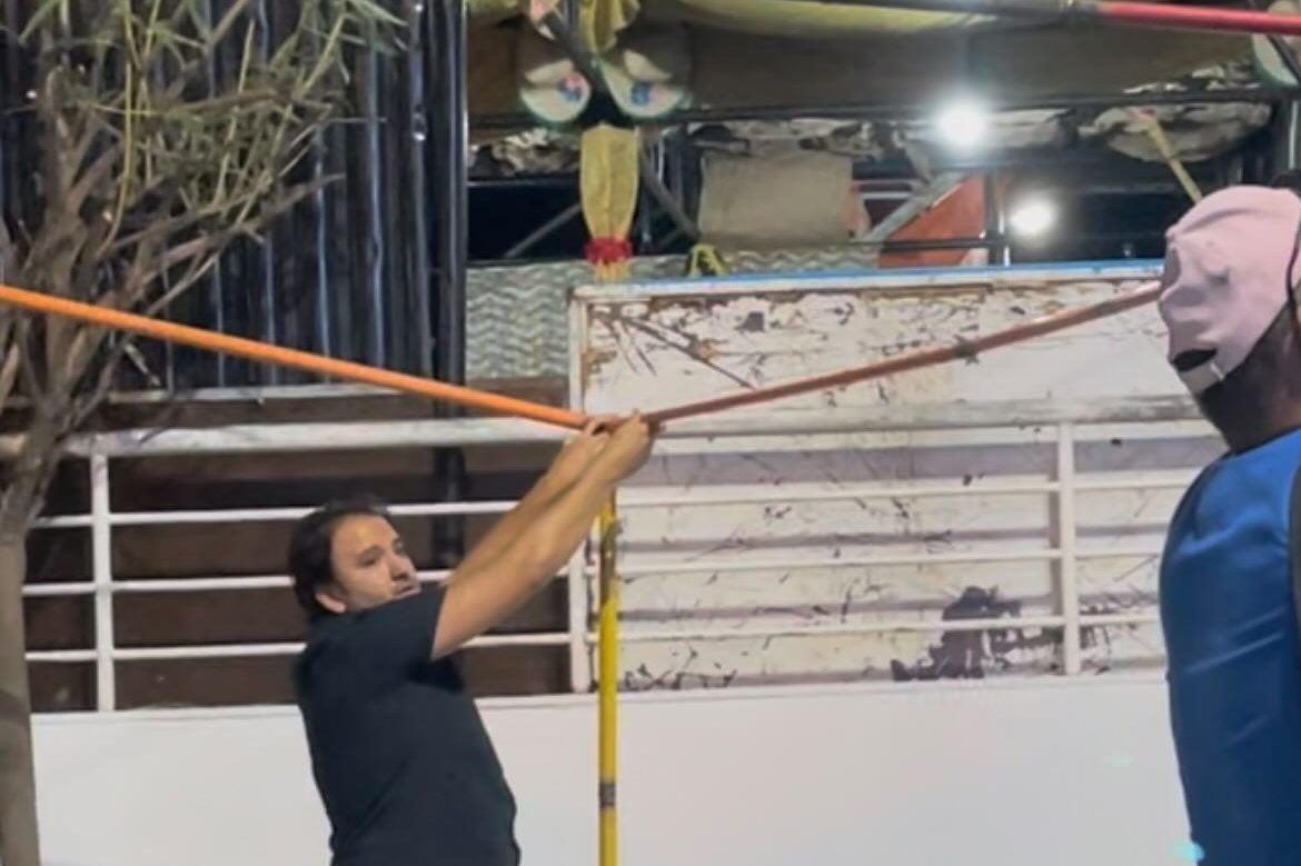 Assessor especial de Siqueirinha tenta montar camarote irregular no São João de Arcoverde