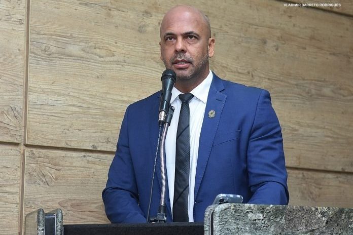 Anderson solicita criação de um parque ambiental pré-histórico para Caruaru