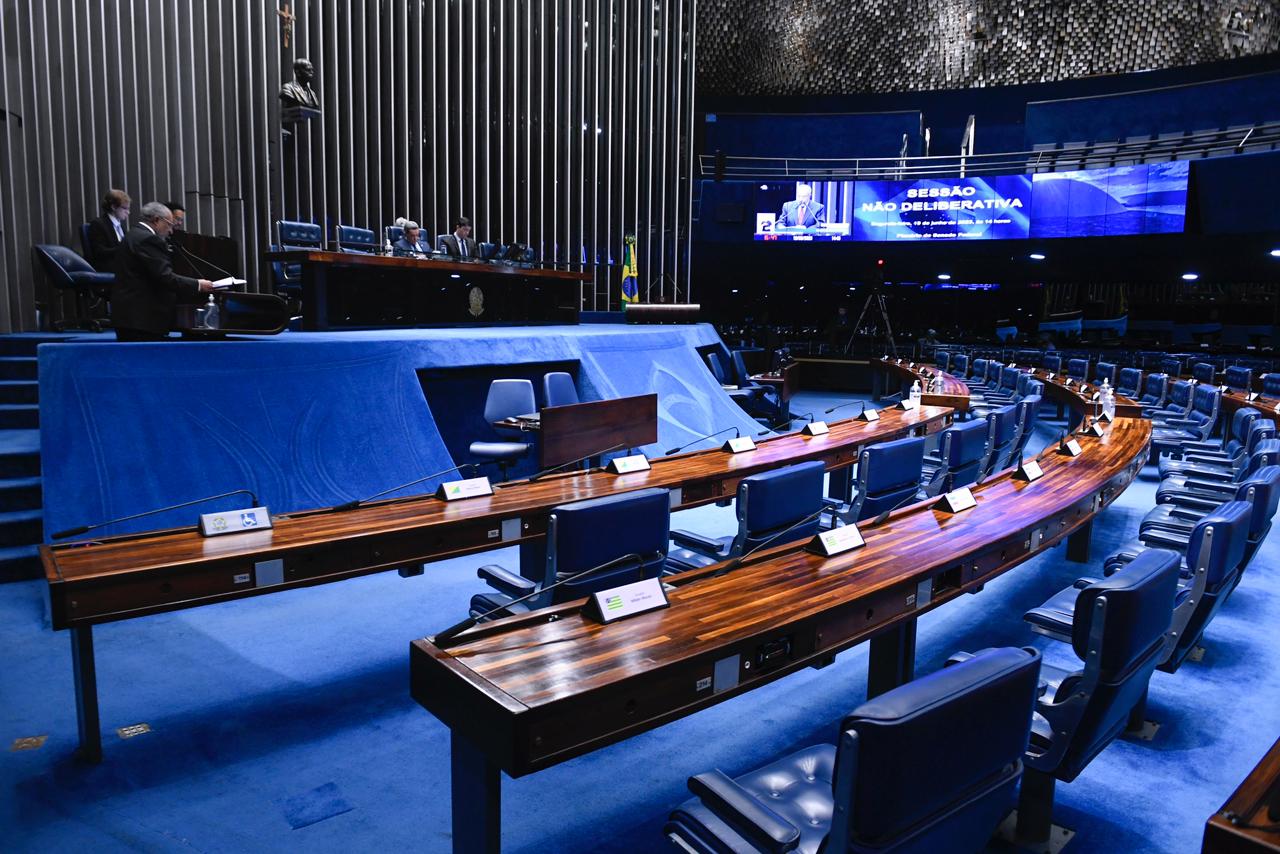 Senado confere ao TJPE o prêmio Adoção Tardia