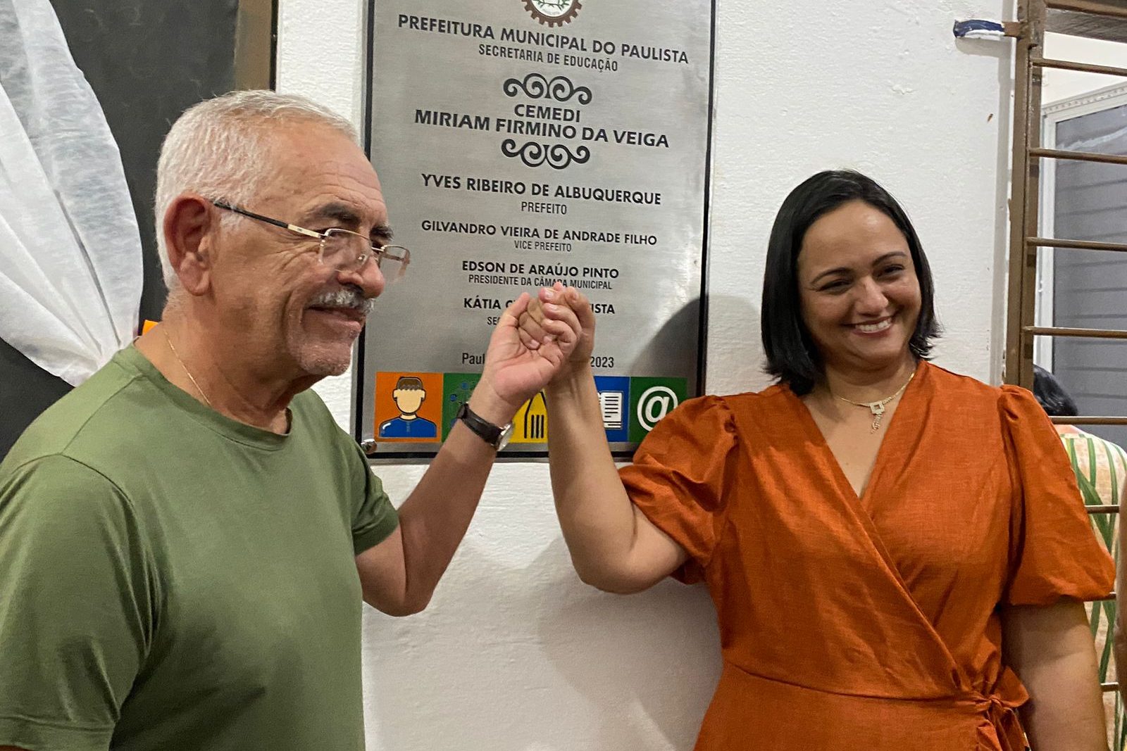 Yves Ribeiro inaugura creche no Janga