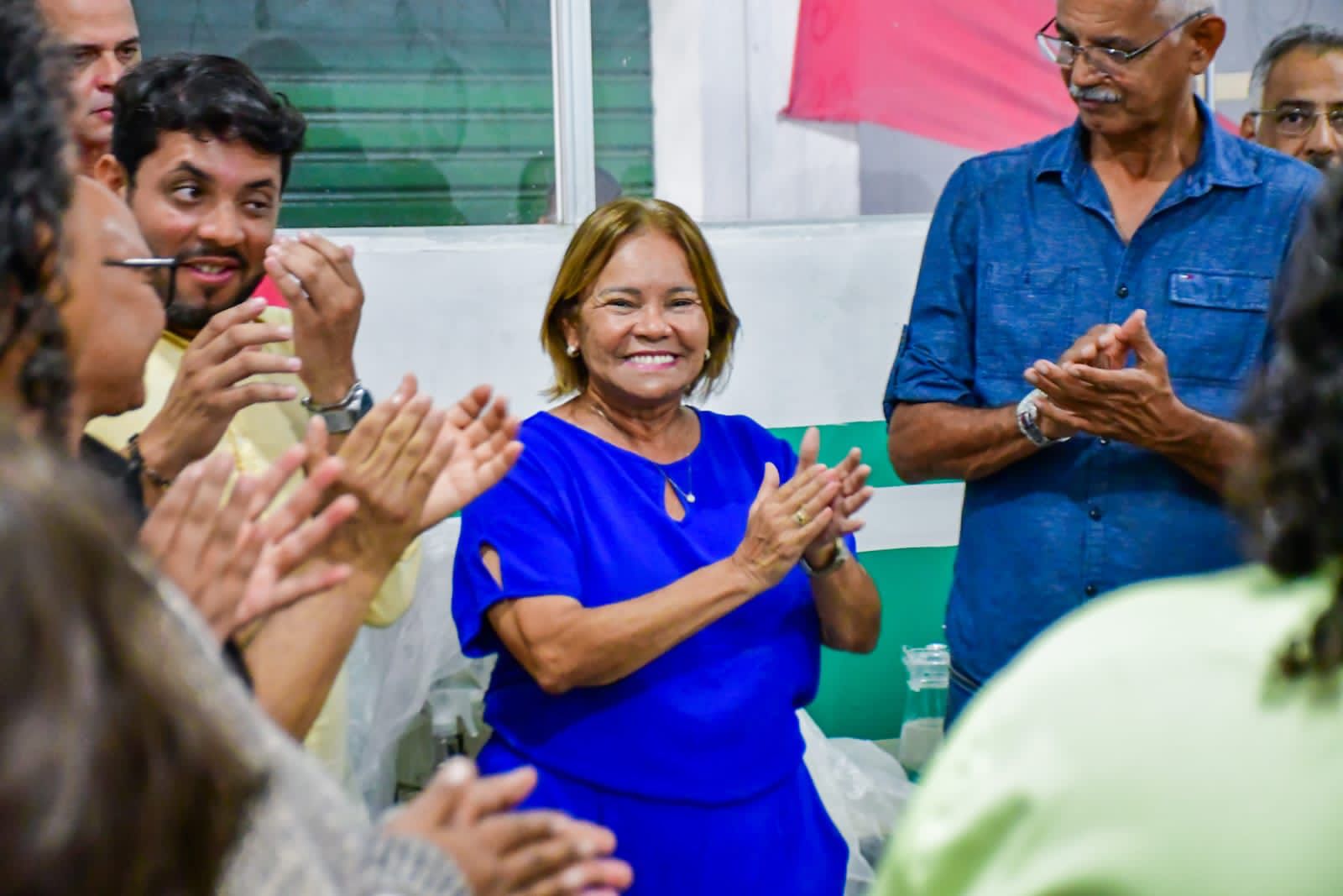 Nadegi antecipa primeira parcela do 13º para servidores municipais