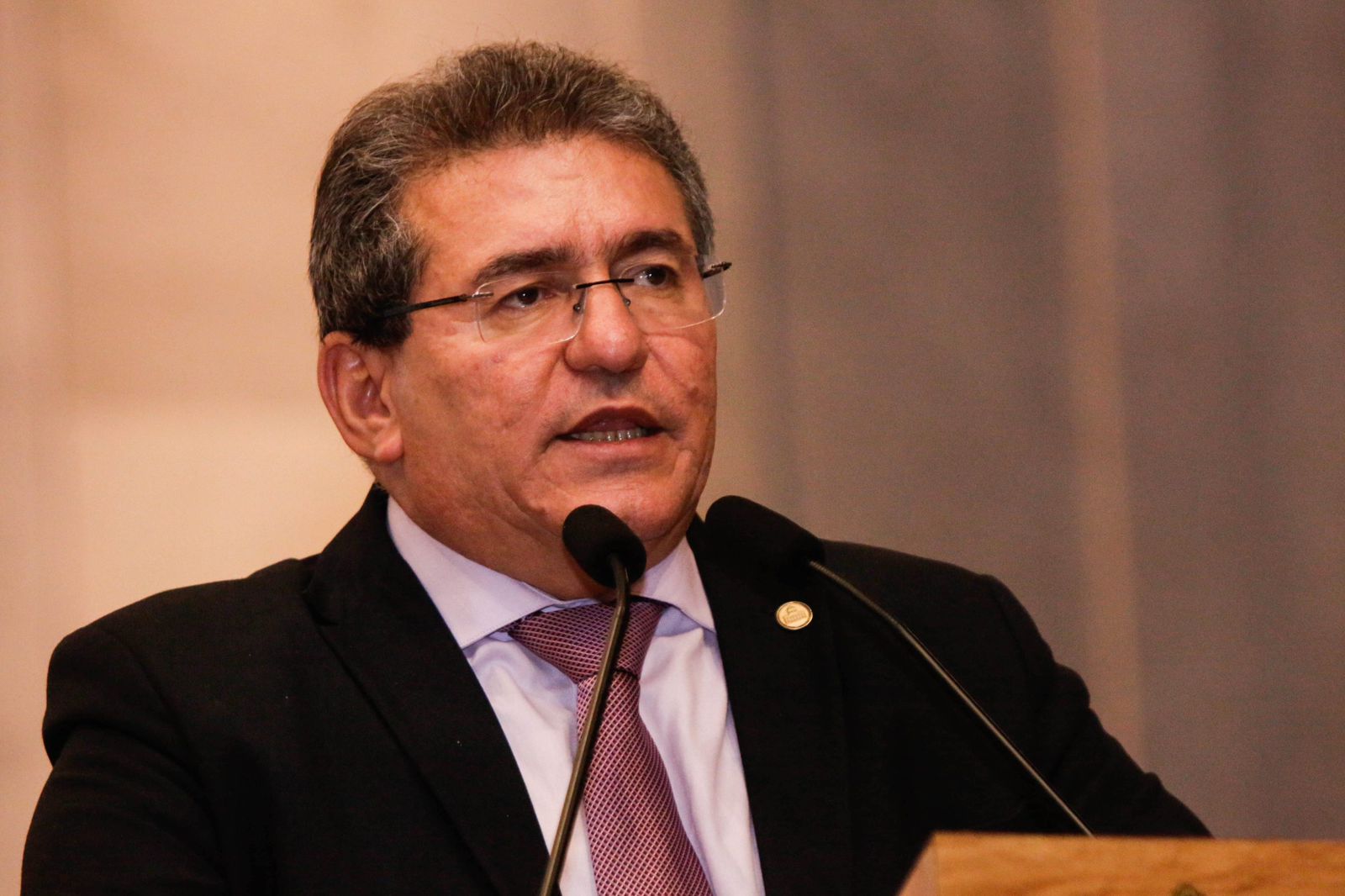 Deputado Luciano Duque denuncia sucateamento do IPA