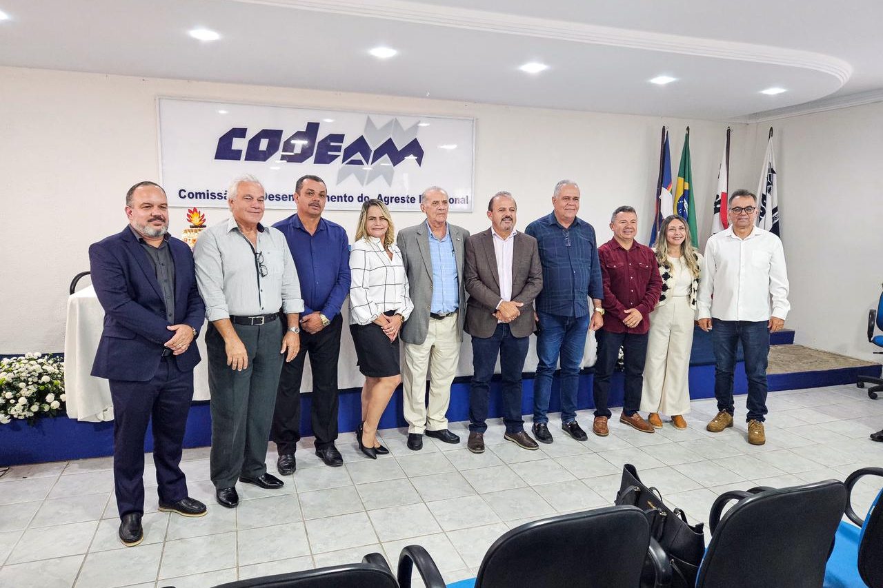 Estado alinha ações com demandas das prefeituras que integram a Codeam 