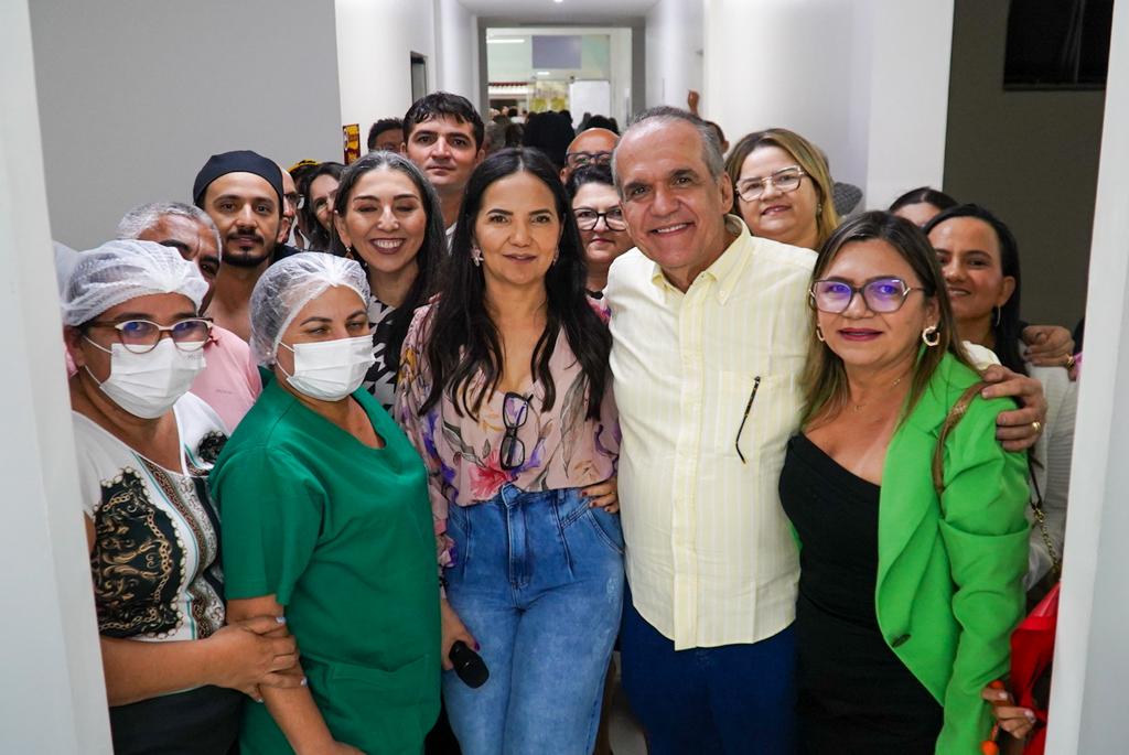 Dueire participa de inauguração em Dormentes