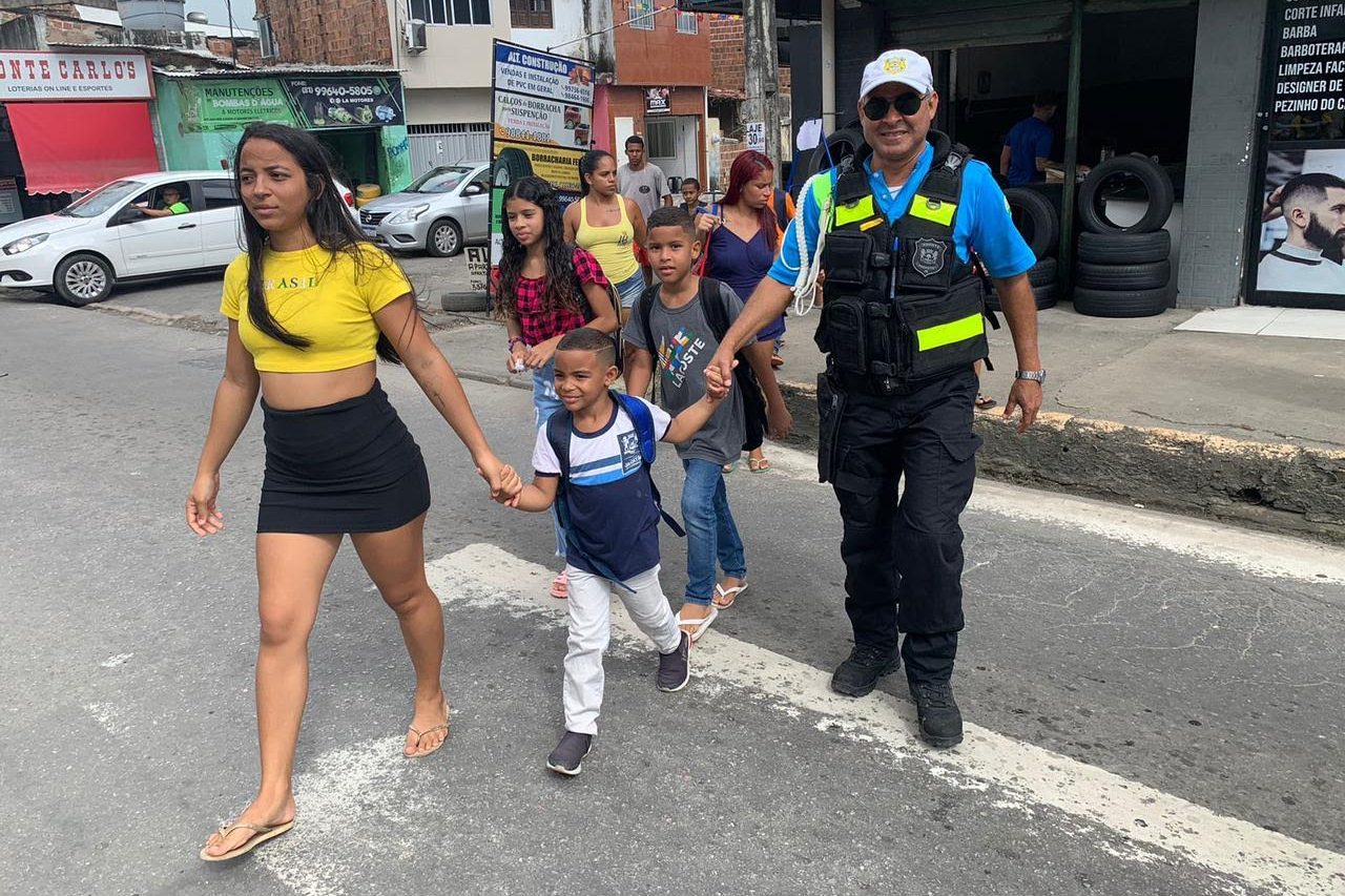 Jaboatão promove campanha de educação no trânsito na volta às aulas
