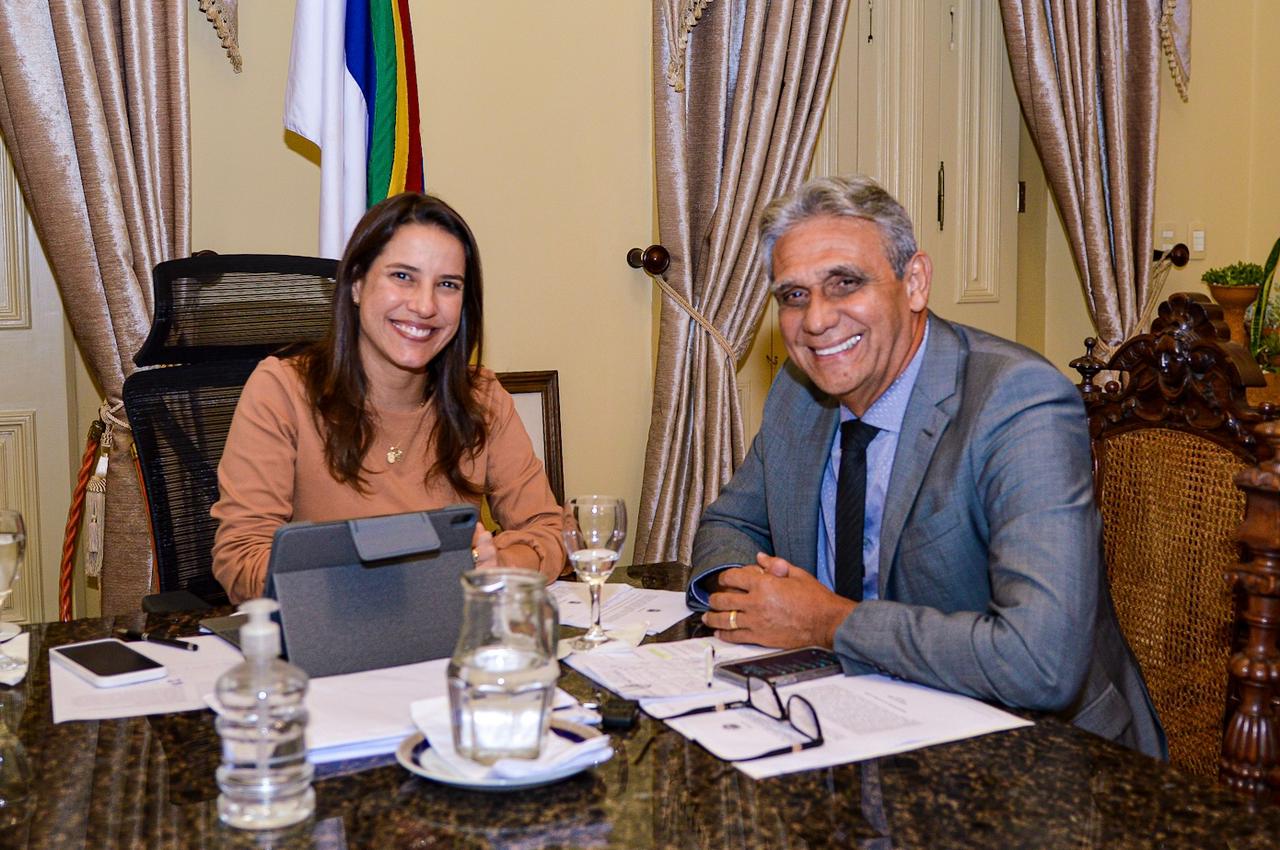 Mário Ricardo articula ônibus escolares para áreas rurais do Litoral Norte