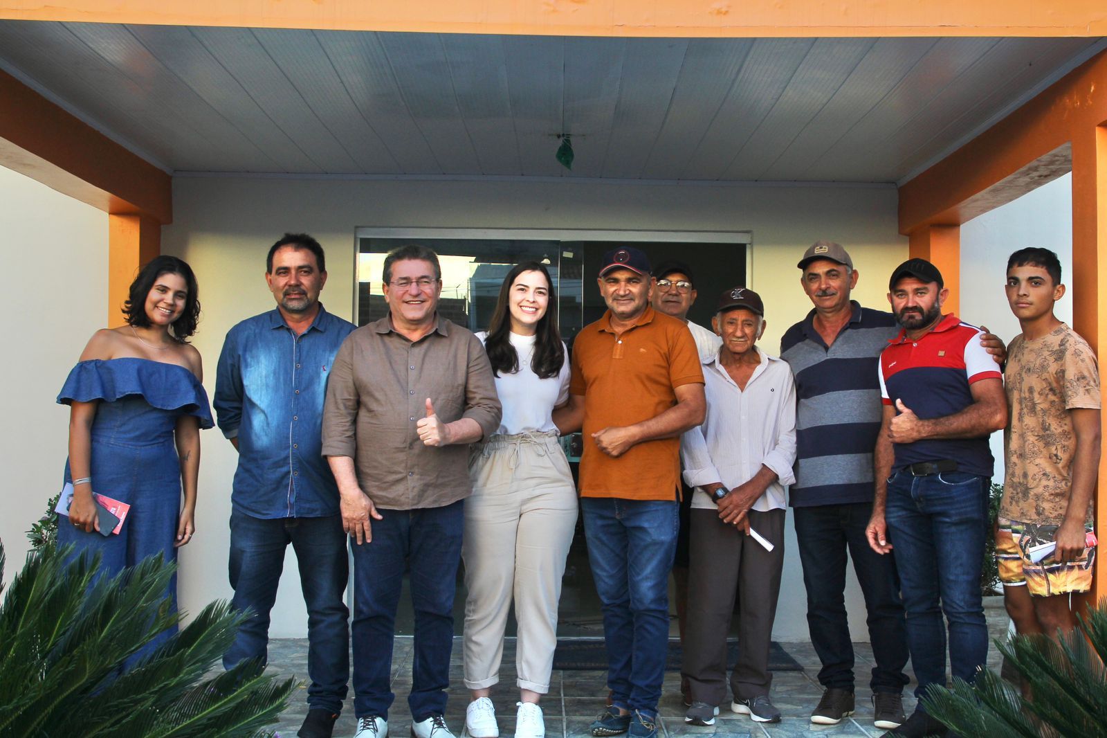 Duque faz giro no Pajeú e reforça apoio à oposição em diversos municípios