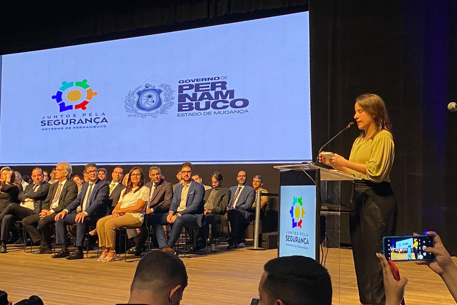 Raquel anuncia convocação dos policiais penais e novos concursos