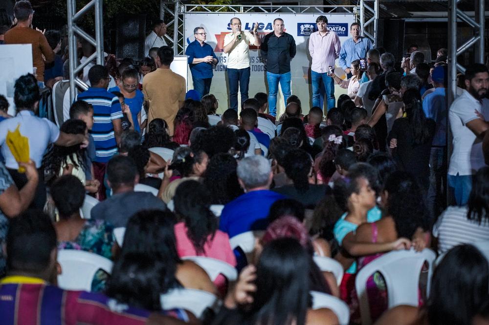 Mano Medeiros anuncia obras no bairro de Jardim Jordão