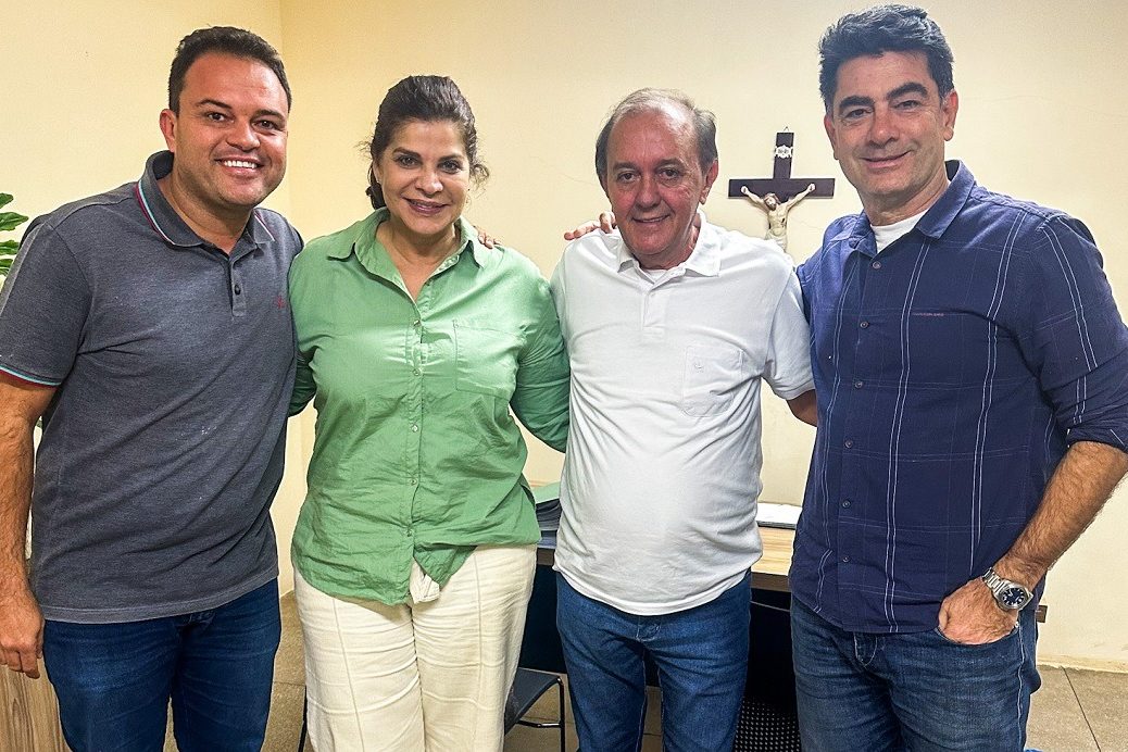 Ex-prefeito de Serrita, Carlos Cecílio, retoma aliança política com o casal Pimentel