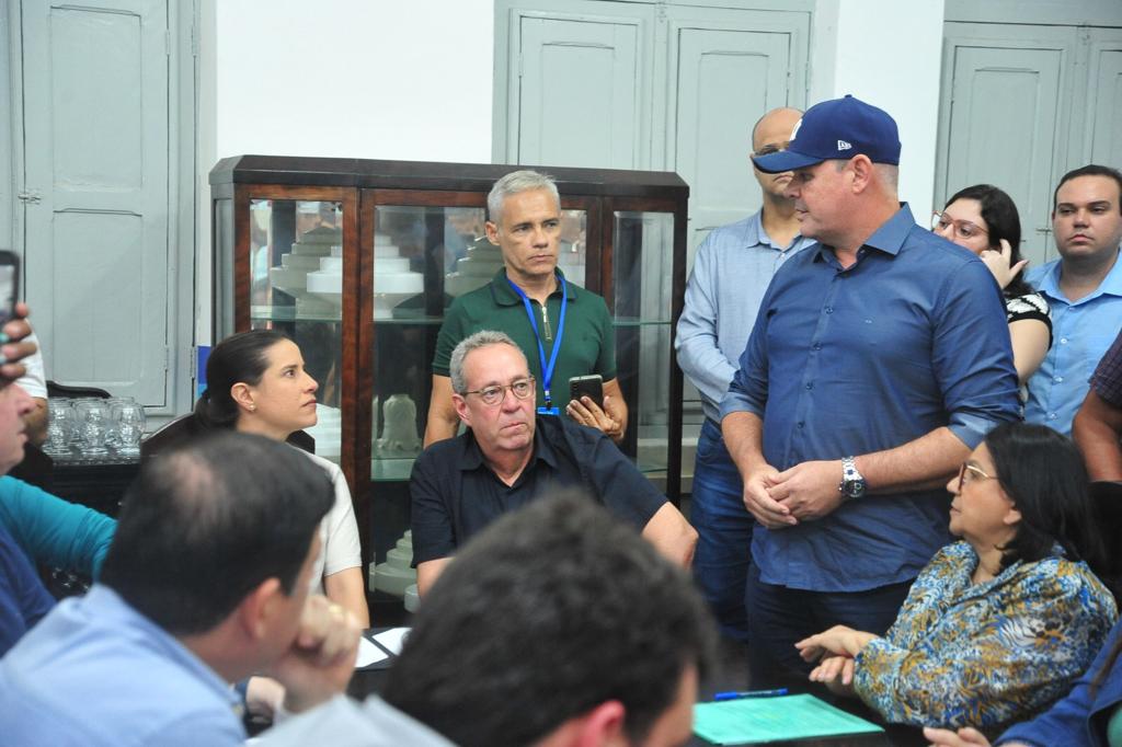 Álvaro reitera a prefeitos e governadora compromisso da Alepe em combater os estragos na Mata Sul 