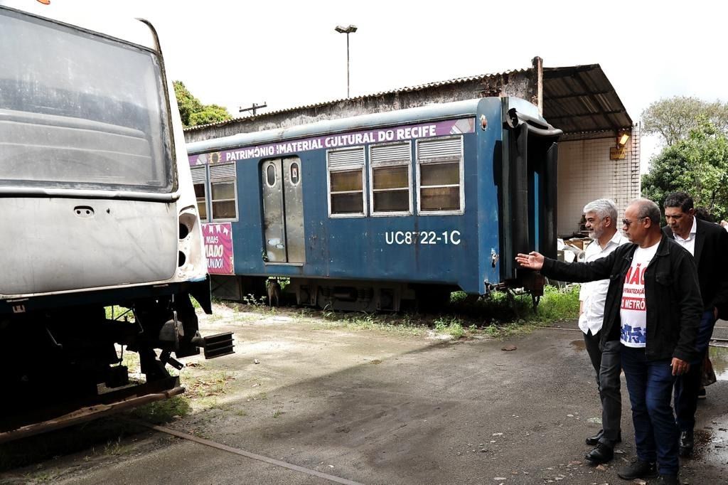 Situação do metrô do Recife é estarrecedora, diz Humberto