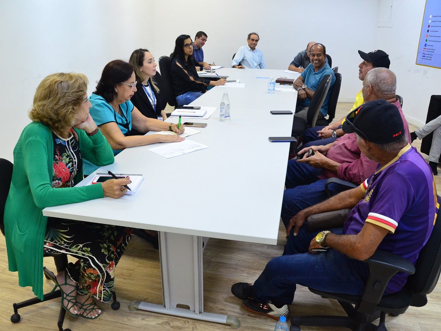 Representantes do Grande Recife realizam escuta à comunidade