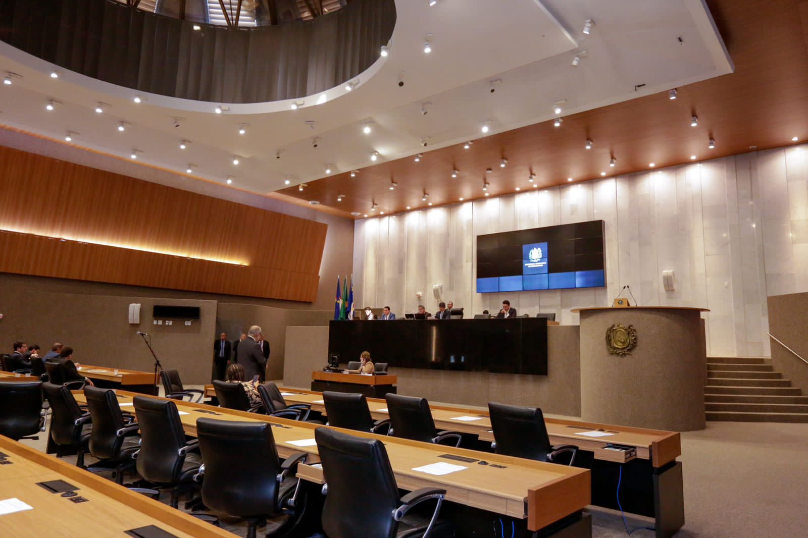 Alepe analisa PEC para criação de Emendas de Bancada