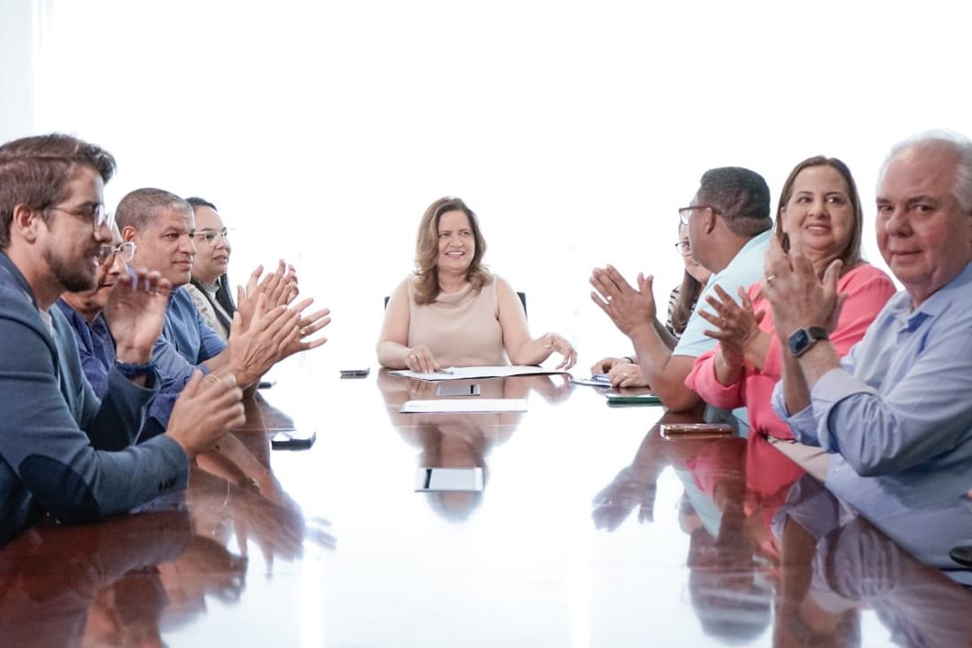 Prefeita do Ipojuca anuncia novos investimentos em pavimentação