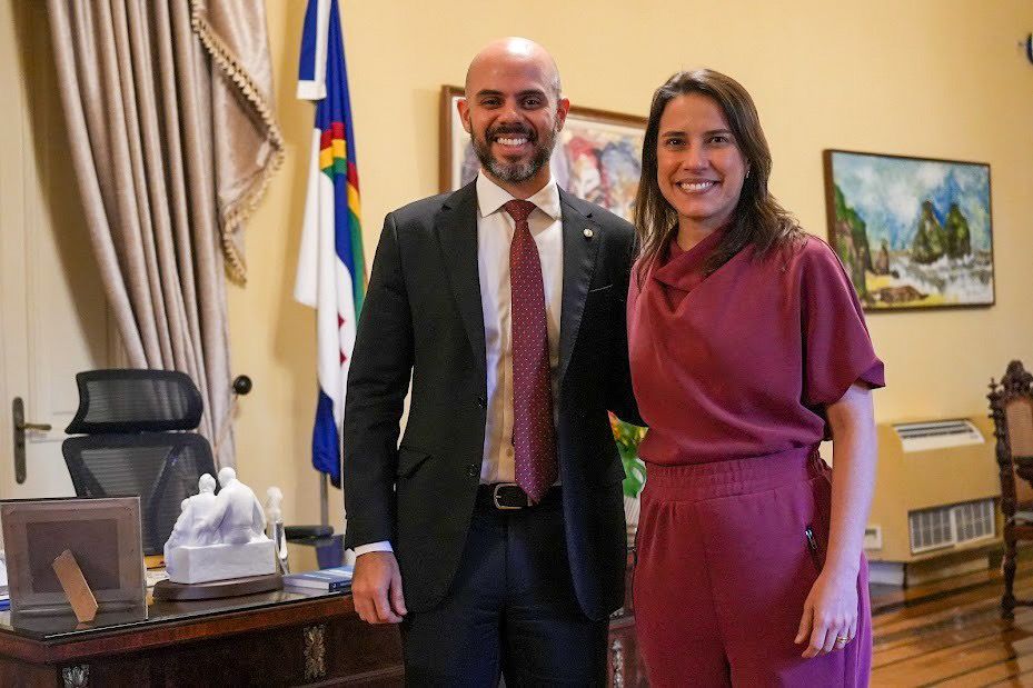 Romero Sales Filho comemora licitação para obras na PE-009