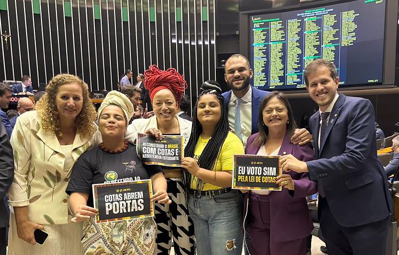 Pedro Campos vota pela continuidade e ampliação da Lei das Cotas no ensino federal