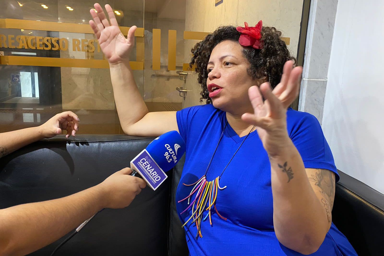 Líder da oposição critica aumento do ICMS e possível concessão da Compesa