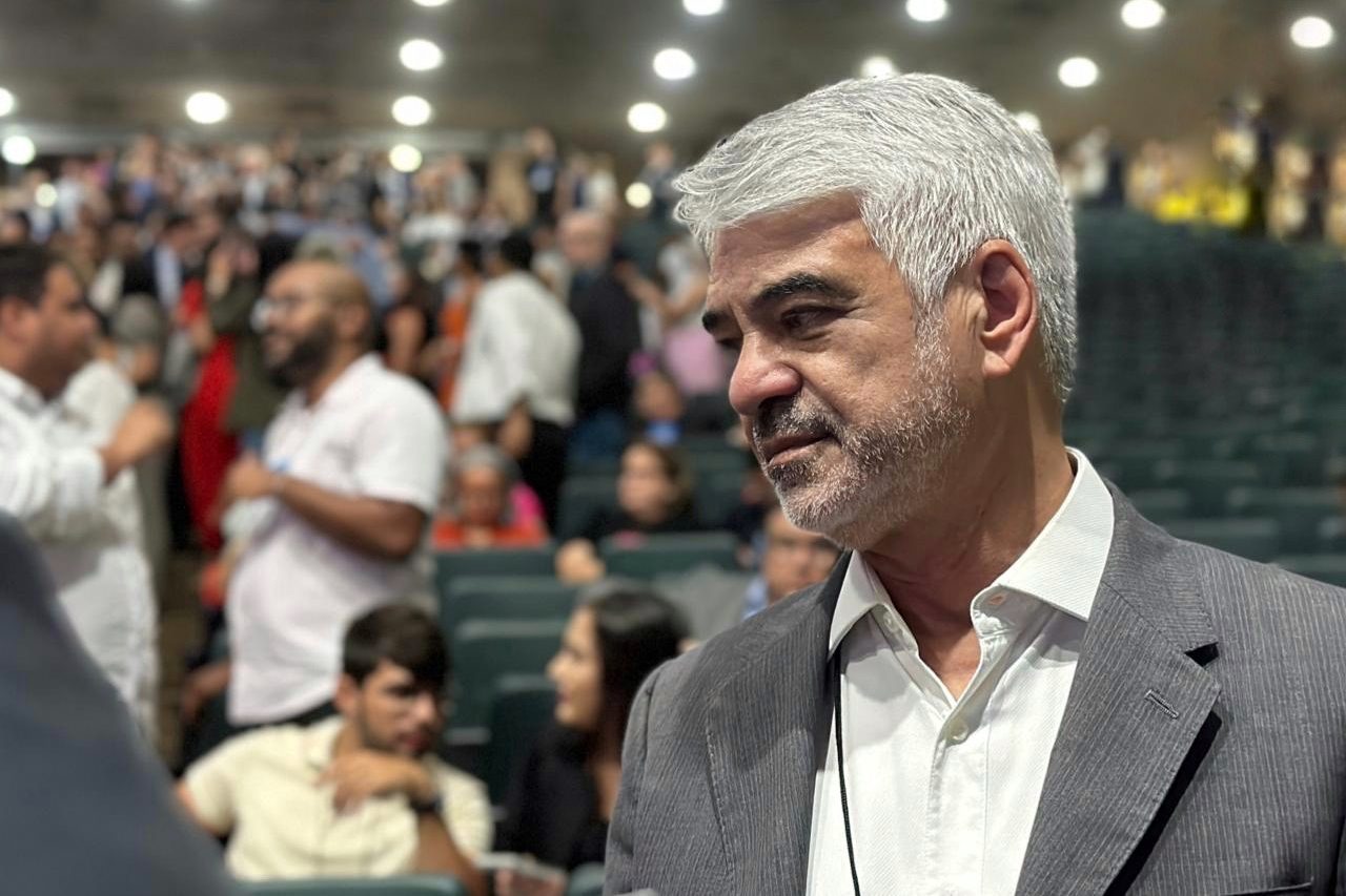 Na Amupe, Humberto anuncia medidas da União para os municípios 