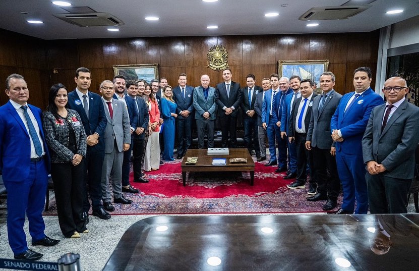 Márcia Conrado participa de reunião com presidente do Senado 