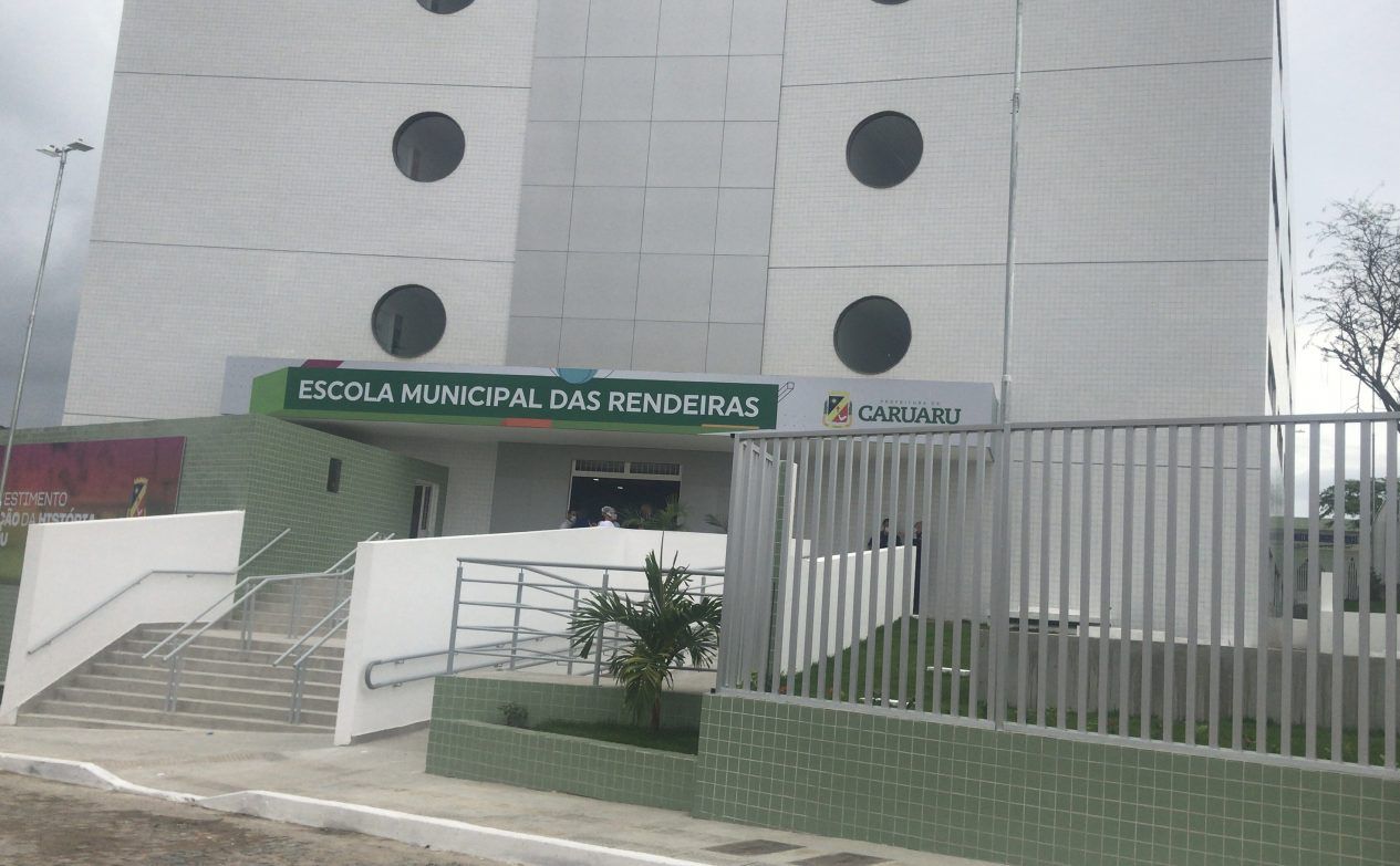Prefeitura de Caruaru abre seleção para contratação de professores