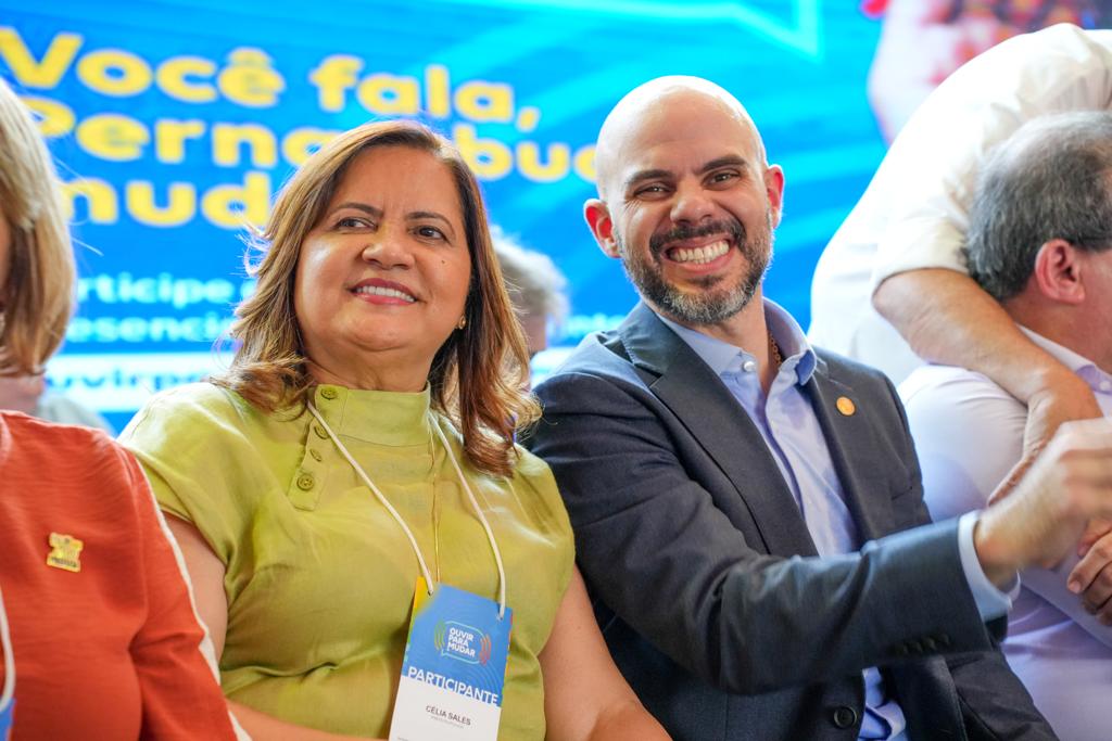 Célia Sales participa do último ‘Ouvir para Mudar’, na RMR