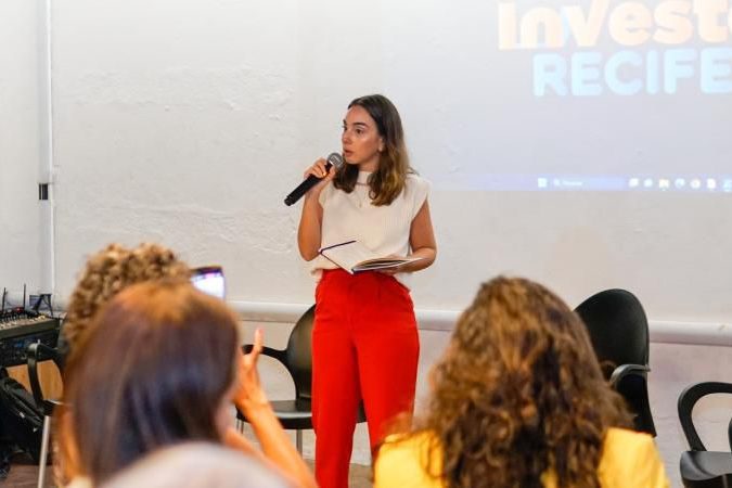 Prefeitura do Recife promove evento de tecnologia para mulheres