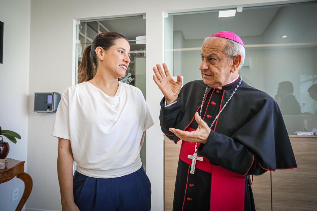 No Sertão, Raquel Lyra apresenta a Ouvir para Mudar 