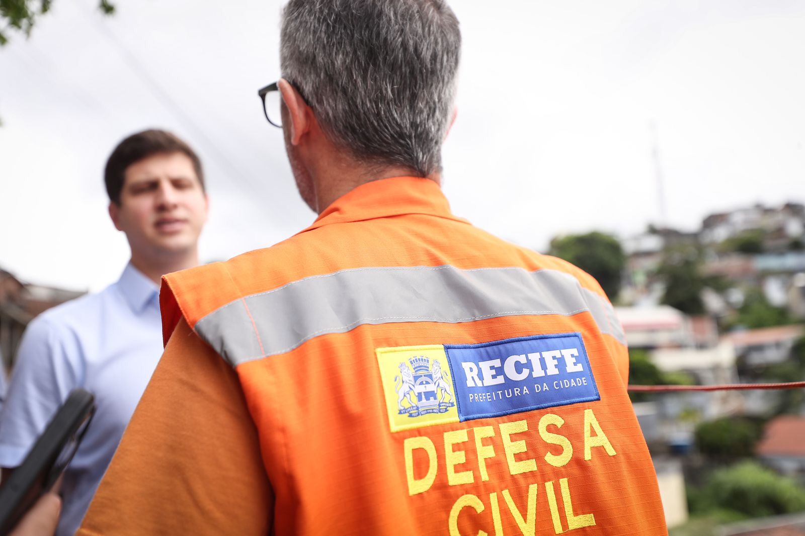 João vistoria geomantas que garantem segurança de moradores da Zona Norte