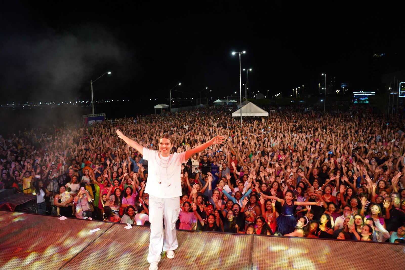 Aniversário de 128 de Petrolina tem noite de muito louvor