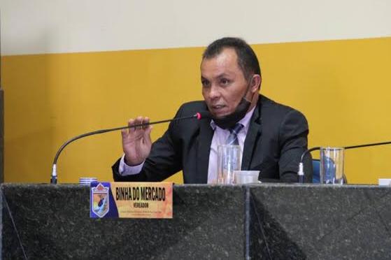 Vereador de Santa Maria da Boa Vista reclama de valor do salário 