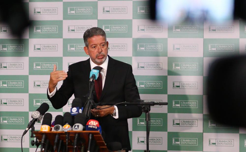 Lira diz que minirreforma eleitoral deve ser votada pela Câmara na próxima semana