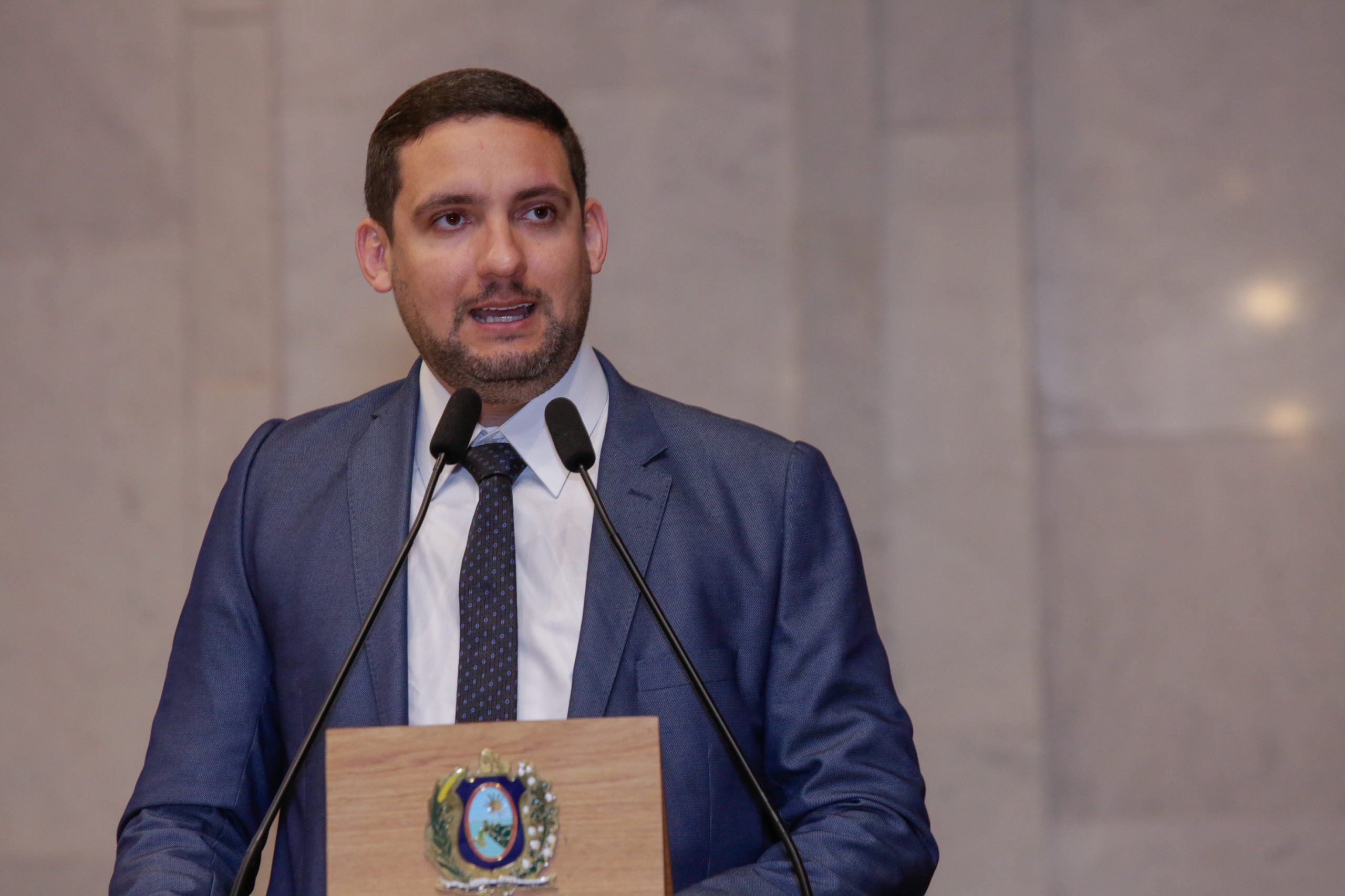 Deputado quer isenção de IPVA para motoristas de aplicativo