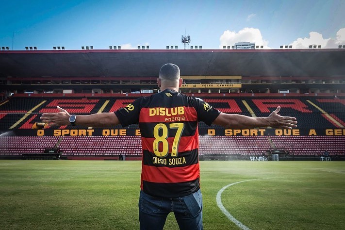 Comissão da Alepe aprova título de cidadão pernambucano a Diego Souza