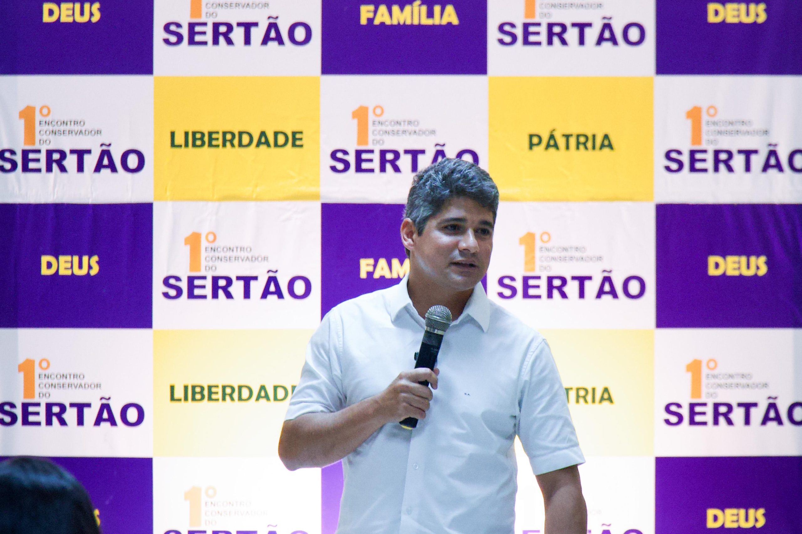 Com casa cheia, Petrolina recebeu 1º encontro conservador do Sertão