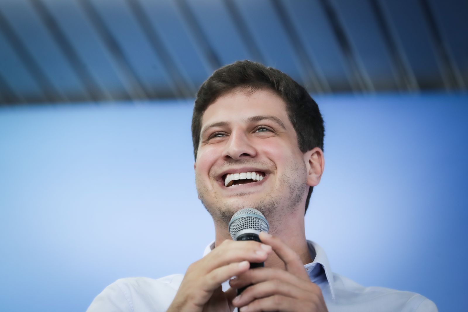 João Campos representa Frente Nacional de Prefeitos em lançamento do Novo PAC Seleções