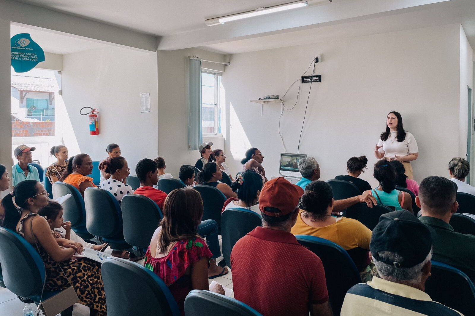 Maria Arraes articula mutirão do INSS em Ouricuri