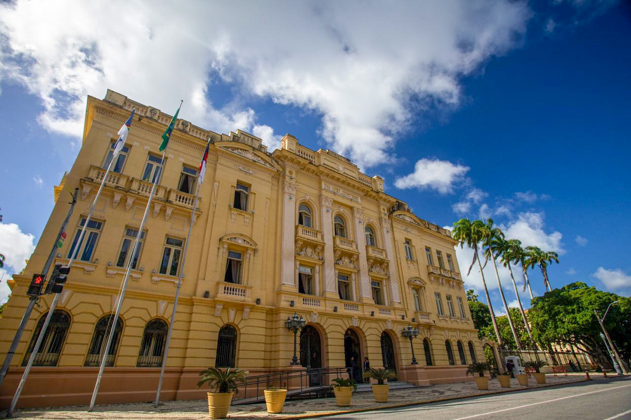 Governo do Estado decreta ponto facultativo no dia 13 de outubro 