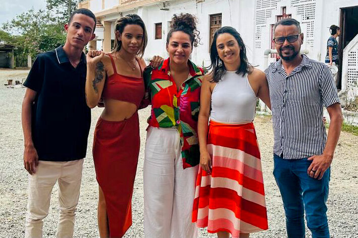 Rosa Amorim se reúne com diretório do PSOL em Caruaru