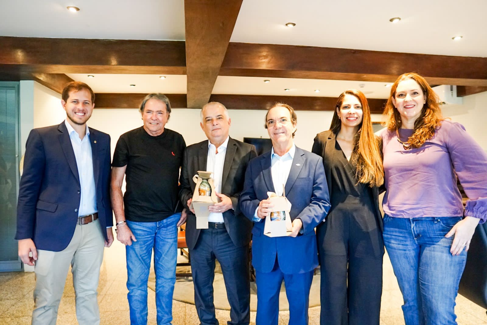 Ministro Márcio França participa de agendas no Recife