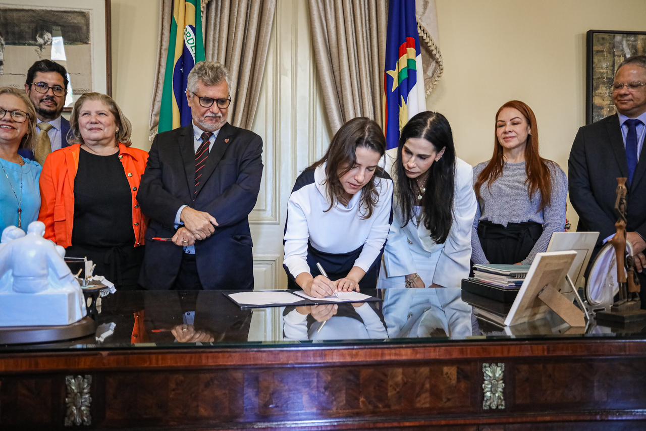 Governo do Estado renova convênio com o Poder Judiciário 