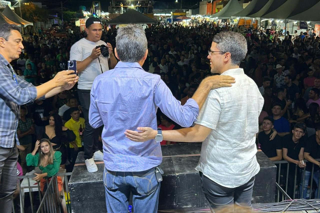 Em novo giro pelo estado, Jarbas Filho visita Cupira, Betânia e Buíque