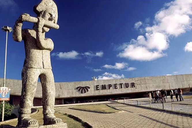 Empetur lança estágio para estudantes universitários