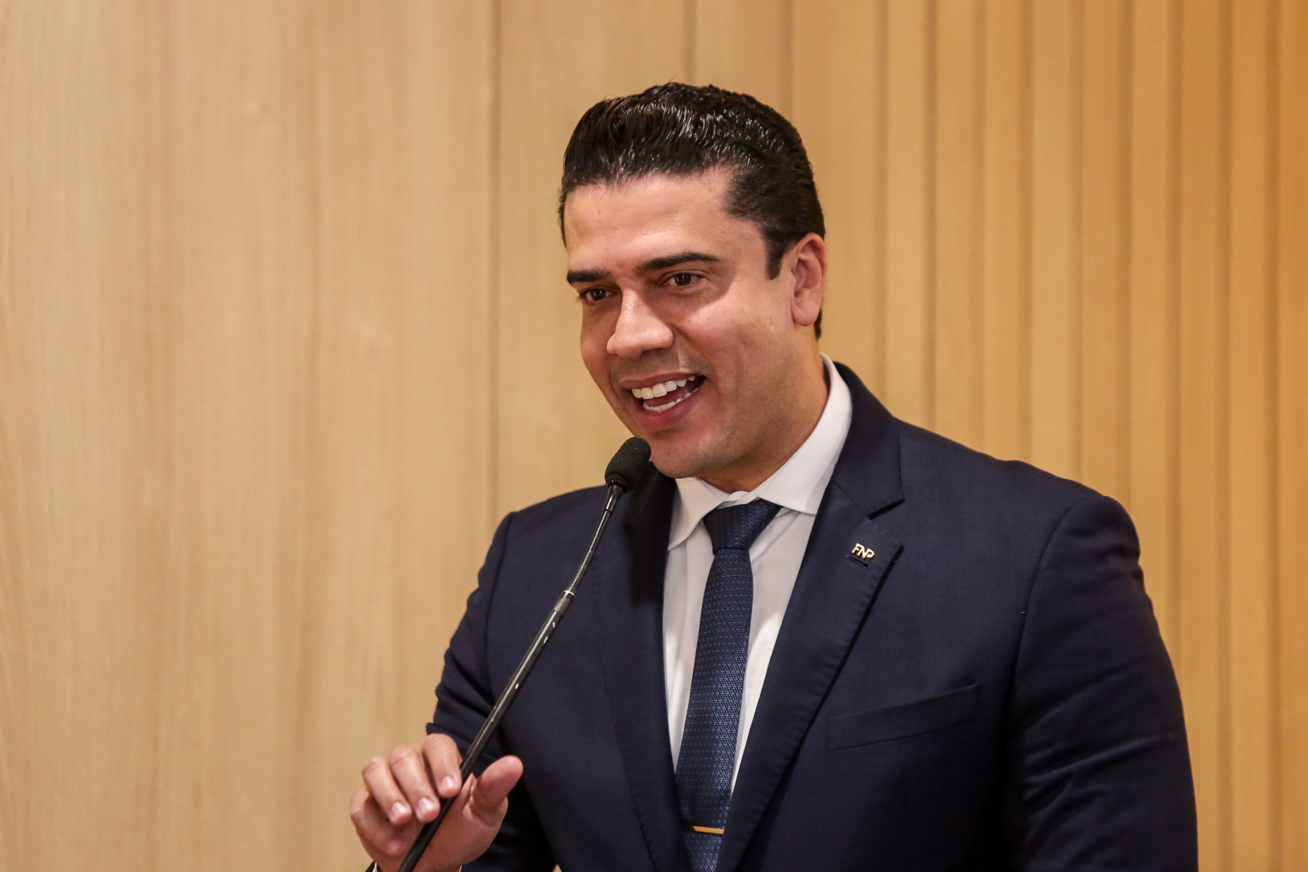 Rodrigo deve disputar reeleição por partido da base de Lula