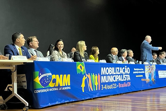 Mobilização municipalista tem 2,5 mil presentes no 1º dia